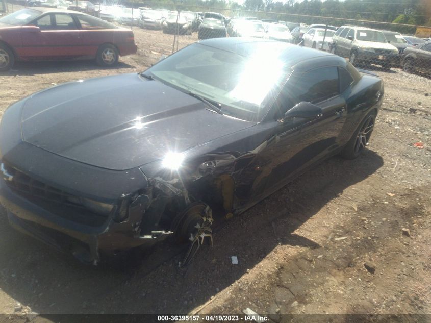 2013 CHEVROLET CAMARO LS - 2G1FA1E31D9158643