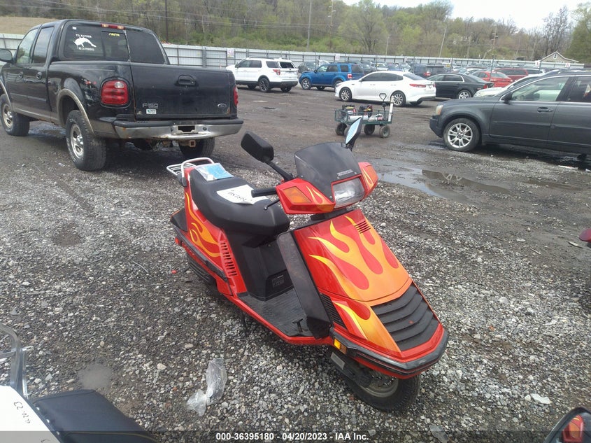 JH2KF0100FK005791 Honda CH150 Photo 1