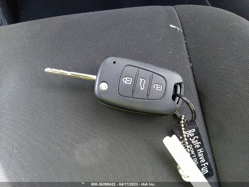 2013 KIA SOUL + - KNDJT2A6XD7586536
