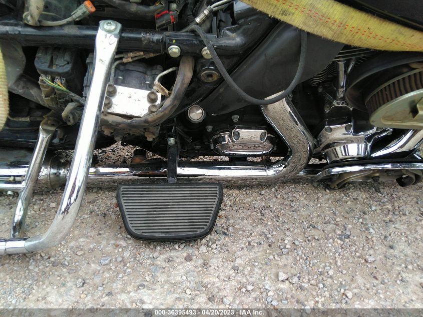 2011 HARLEY-DAVIDSON FLHTP 1HD1FMM13BB621865