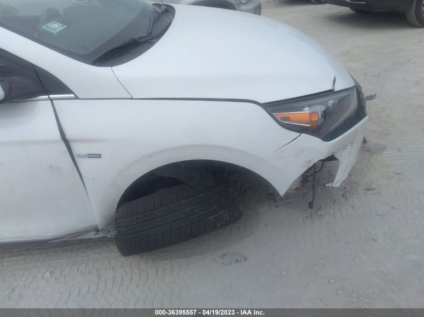 2019 HYUNDAI IONIQ HYBRID LIMITED - KMHC85LC6KU115556