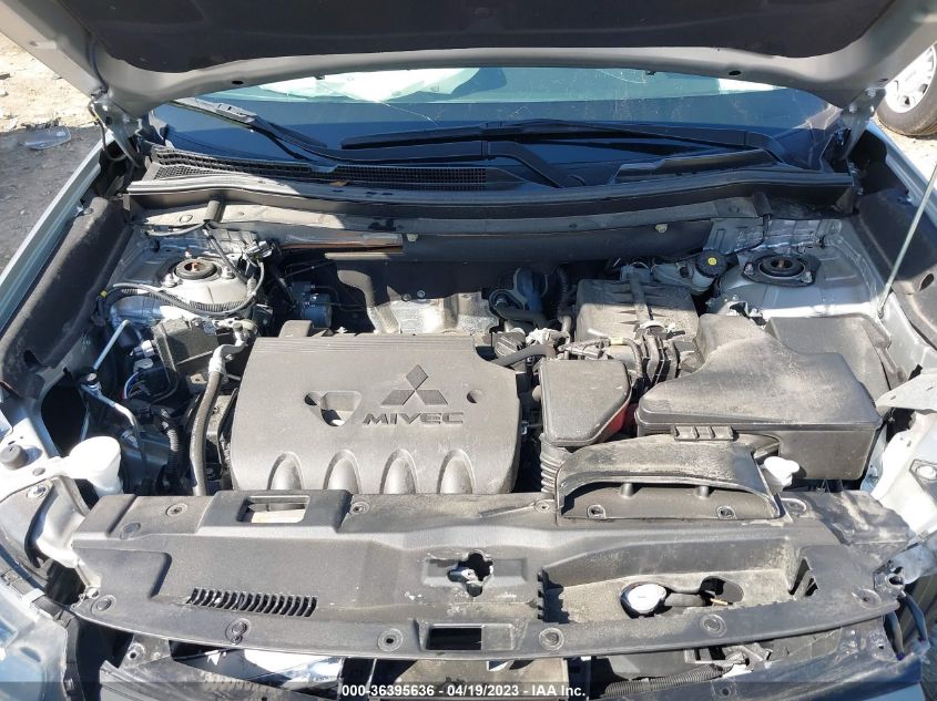 2018 MITSUBISHI OUTLANDER ES/SE/SEL/LE - JA4AZ3A35JZ070945