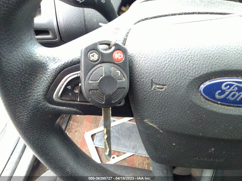 VIN 1FADP3E27JL204289 2018 FORD FOCUS S