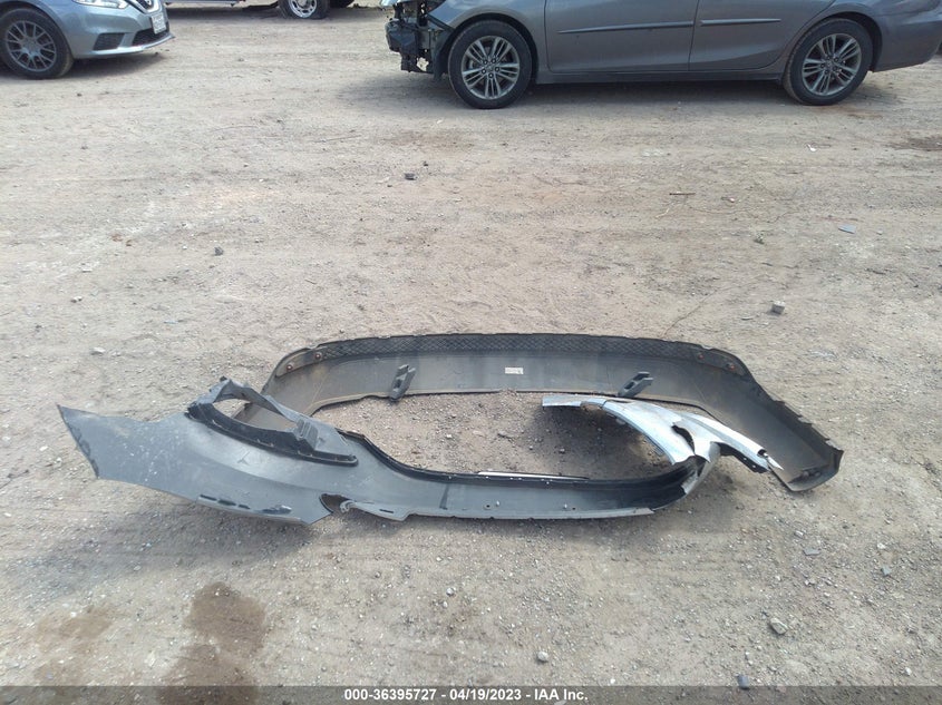 VIN 1FADP3E27JL204289 2018 FORD FOCUS S