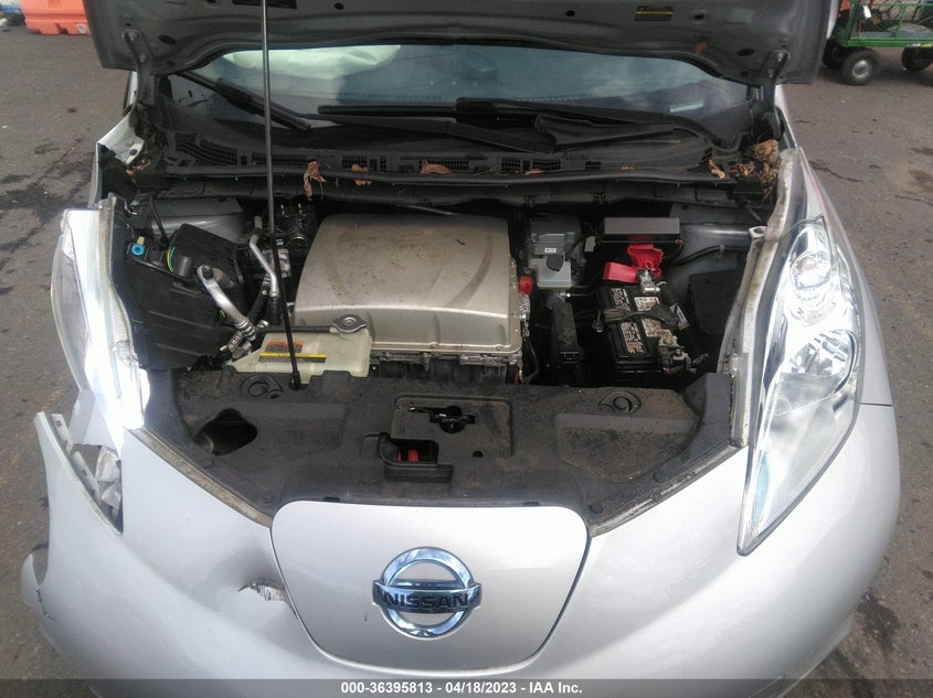 VIN 1N4BZ0CP3HC300977 2017 NISSAN LEAF SV
