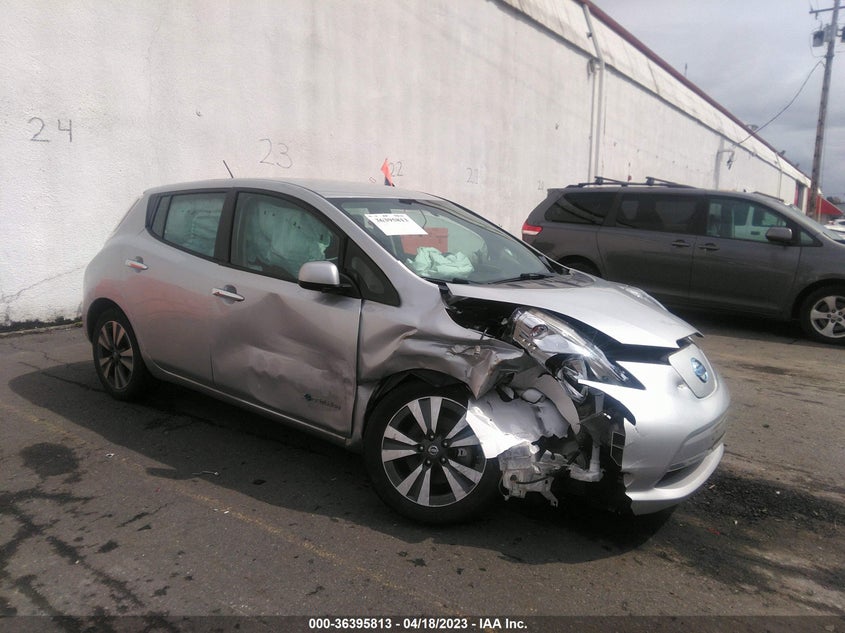 VIN 1N4BZ0CP3HC300977 2017 NISSAN LEAF SV
