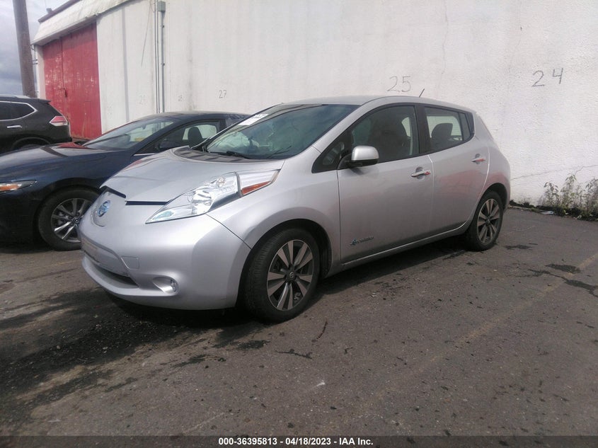 VIN 1N4BZ0CP3HC300977 2017 NISSAN LEAF SV