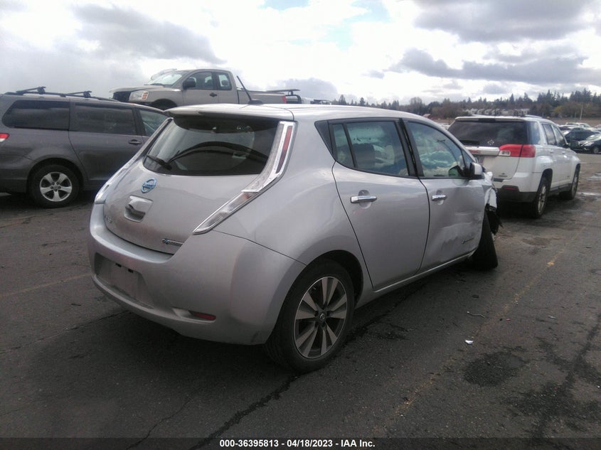 VIN 1N4BZ0CP3HC300977 2017 NISSAN LEAF SV