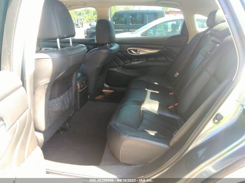 2017 INFINITI Q70L 3.7 JN1BY1PR5HM210404