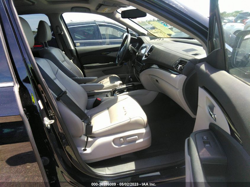 2017 HONDA PILOT TOURING - 5FNYF5H98HB014761