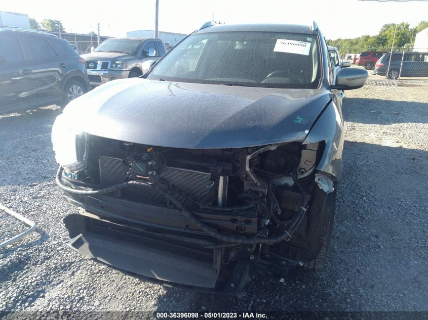 2018 NISSAN ROGUE SV - KNMAT2MV6JP588945