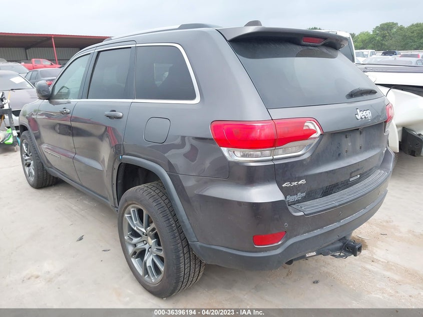 VIN 1C4RJFAG6HC824632 2017 JEEP GRAND CHEROKEE LAREDO