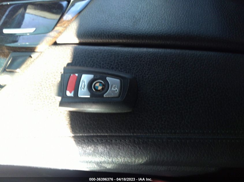 2013 BMW 5 SERIES 528I XDRIVE - WBAXH5C5XDD109623