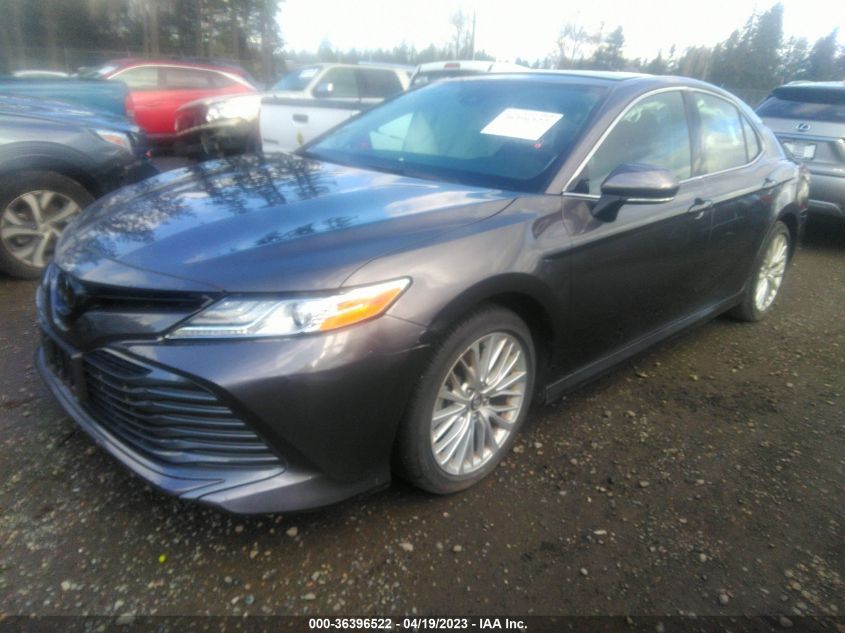 2020 TOYOTA CAMRY XLE - 4T1F11AK0LU350640