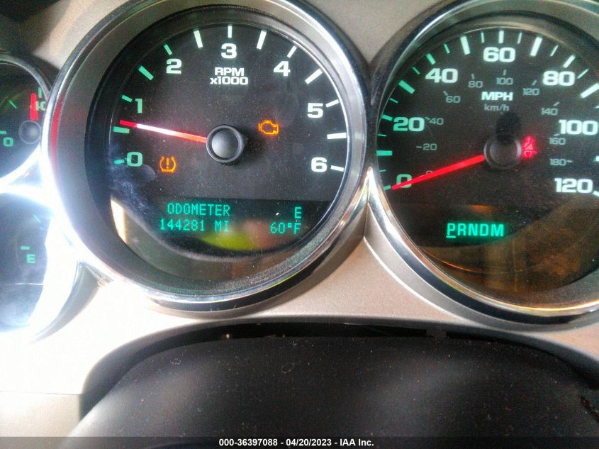2013 CHEVROLET SILVERADO 1500 LT - 1GCRKSE73DZ215943