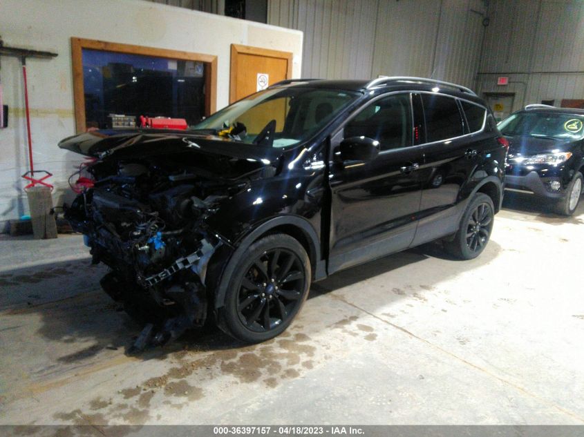 2019 FORD ESCAPE SE - 1FMCU9GD8KUA39196