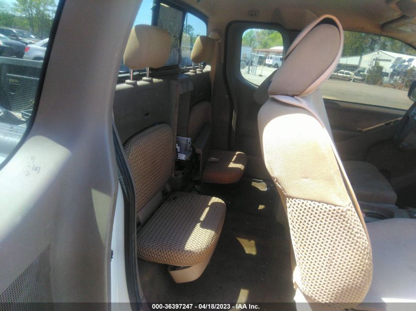 2015 NISSAN FRONTIER SV/DESERT RUNNER - 1N6AD0CU7FN764282
