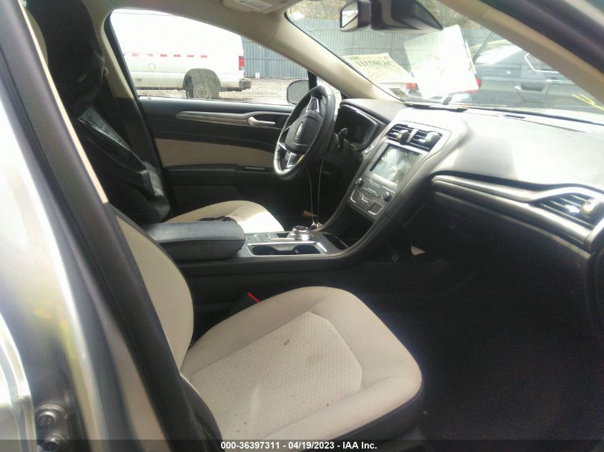 2020 FORD FUSION SE - 3FA6P0HD0LR158815