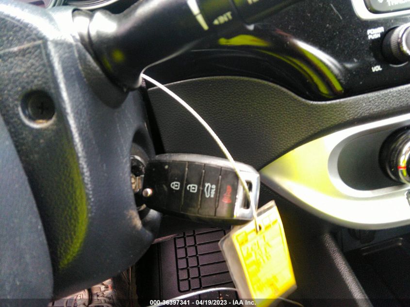 2017 KIA RIO LX - KNADM4A37H6070493