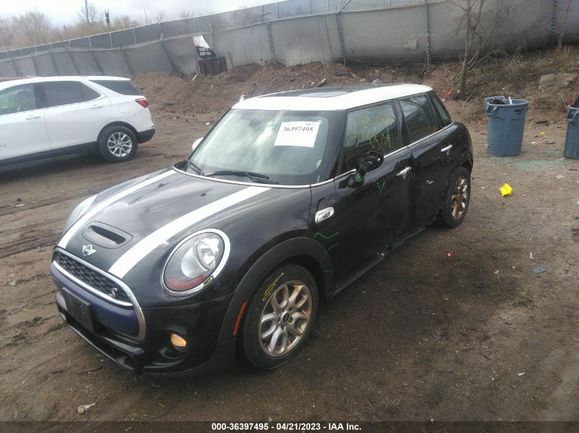 2015 MINI COOPER HARDTOP 4 DOOR S WMWXU3C57F2B59381