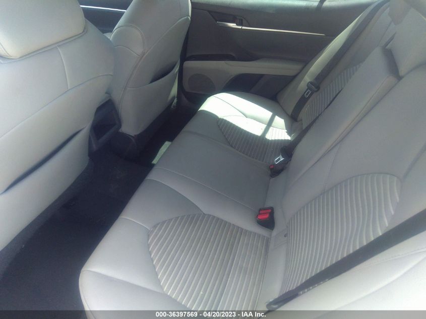 2018 TOYOTA CAMRY LE/SE/XLE/L - 4T1B11HK9JU555892