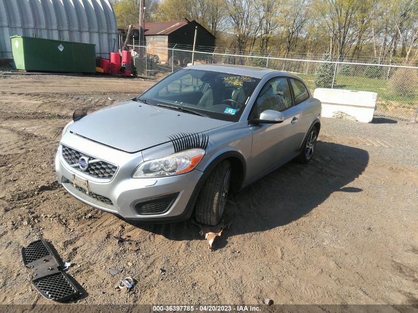 2013 VOLVO C30 T5 - YV1672MK7D2309370
