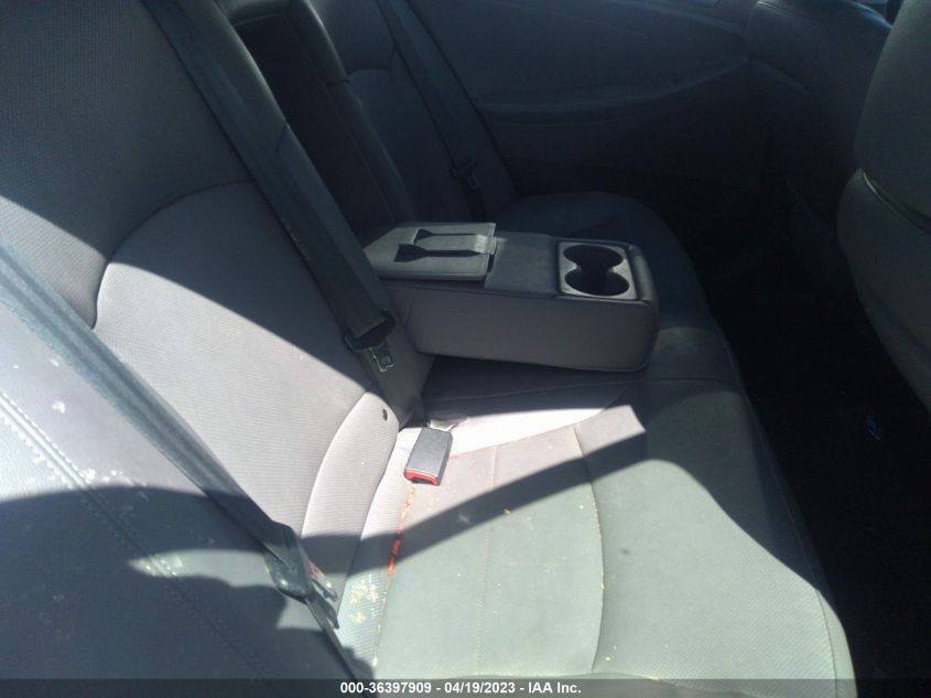 2014 HYUNDAI SONATA HYBRID LIMITED - KMHEC4A41EA111899