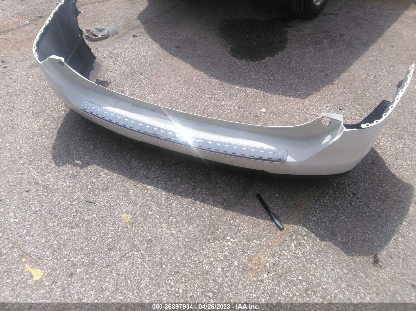 2015 NISSAN ROGUE SV - KNMAT2MT6FP592564