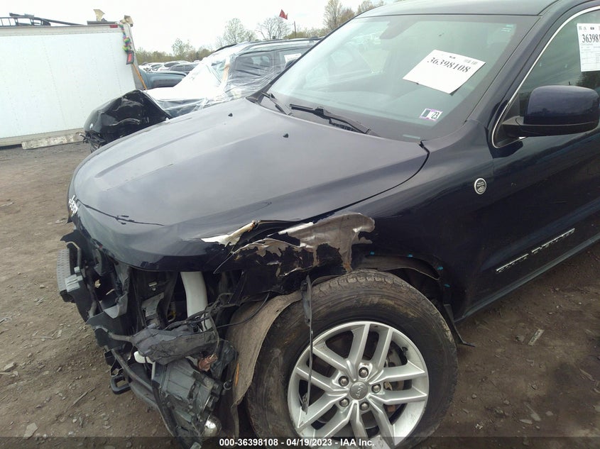 VIN 1C4RJFAG5HC941683 2017 JEEP GRAND CHEROKEE LAREDO