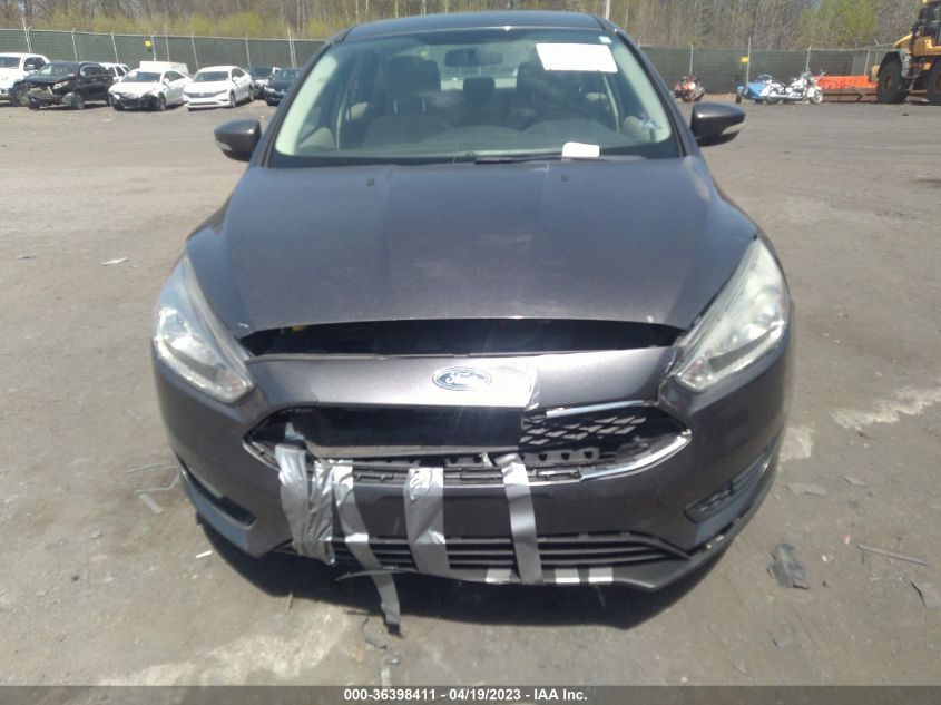 2015 FORD FOCUS SE - 1FADP3F29FL273037