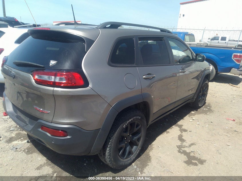 VIN 1C4PJMBS7HW612383 2017 JEEP CHEROKEE TRAILHAWK L PLUS