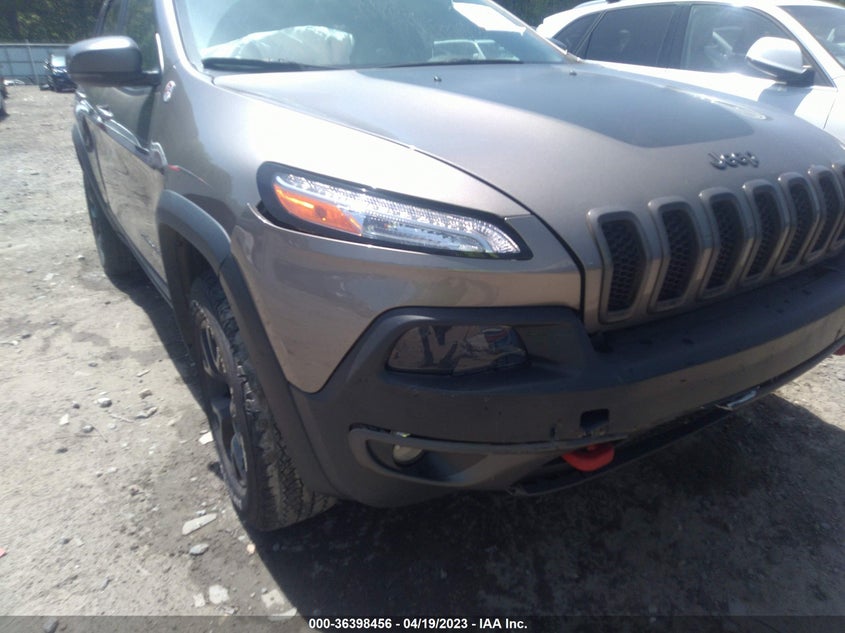 VIN 1C4PJMBS7HW612383 2017 JEEP CHEROKEE TRAILHAWK L PLUS