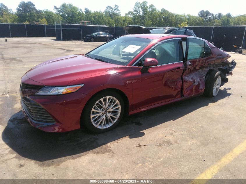 2018 TOYOTA CAMRY LE/SE/XLE/L - 4T1B11HK5JU549958