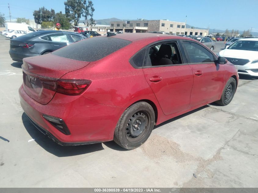 3KPF24AD7ME404018 Kia Forte LXS 4