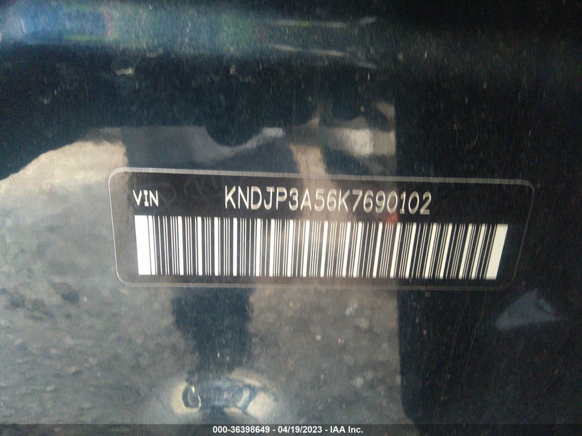 VIN KNDJP3A56K7690102 2019 KIA SOUL +