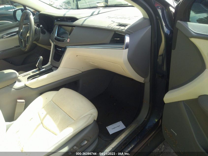 2019 CADILLAC XT5 LUXURY AWD - 1GYKNDRSXKZ195197