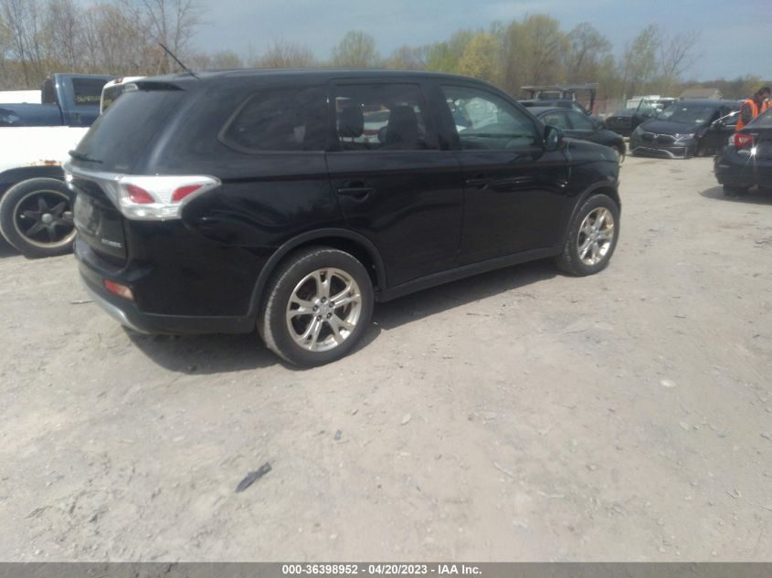 2015 MITSUBISHI OUTLANDER SE - JA4AZ3A32FZ010919