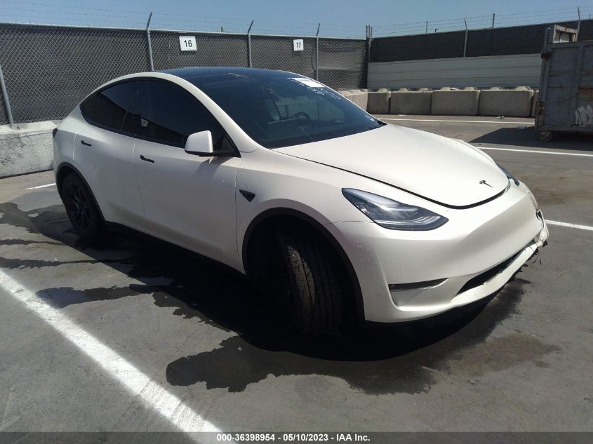 2021 TESLA MODEL Y LONG RANGE - 5YJYGAEE0MF207813