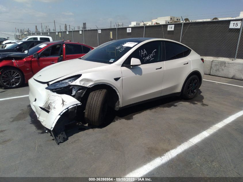2021 TESLA MODEL Y LONG RANGE - 5YJYGAEE0MF207813
