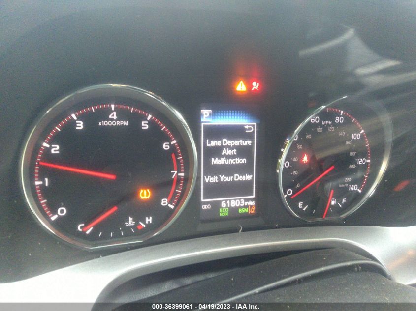 2018 TOYOTA RAV4 SE - JTMJFREV6JD232396