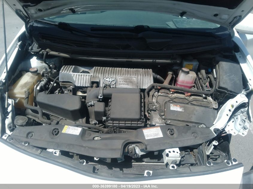 2015 TOYOTA PRIUS FOUR - JTDKN3DU7F2003919