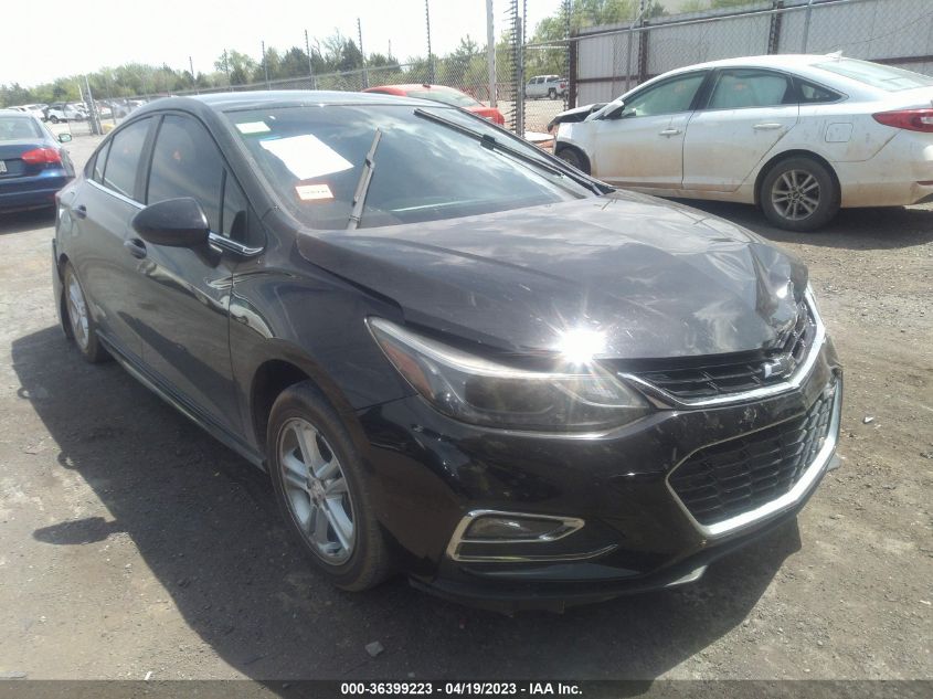 2018 CHEVROLET CRUZE LT - 1G1BE5SM2J7194099
