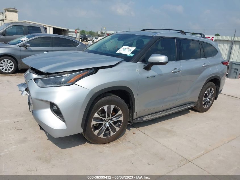 2021 TOYOTA HIGHLANDER HYBRID XLE - 5TDGARAH9MS011618