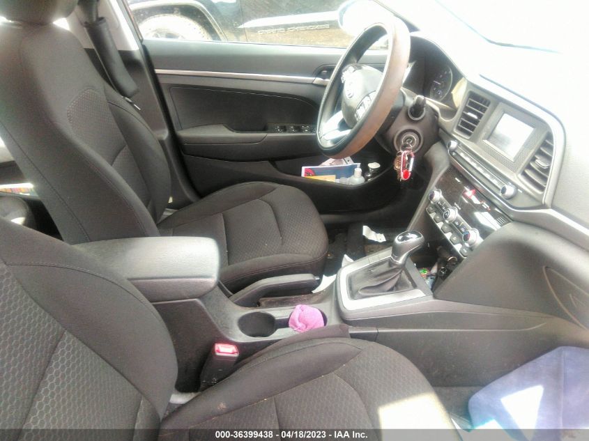 2020 HYUNDAI ELANTRA SE - 5NPD74LF5LH550399