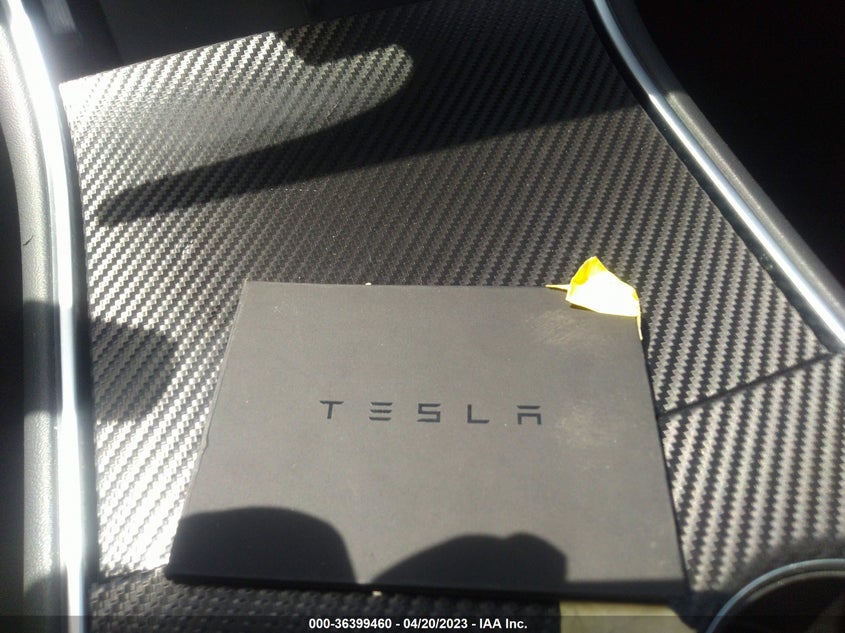 VIN 5YJYGDEE1MF078692 2021 TESLA MODEL Y LONG RANGE