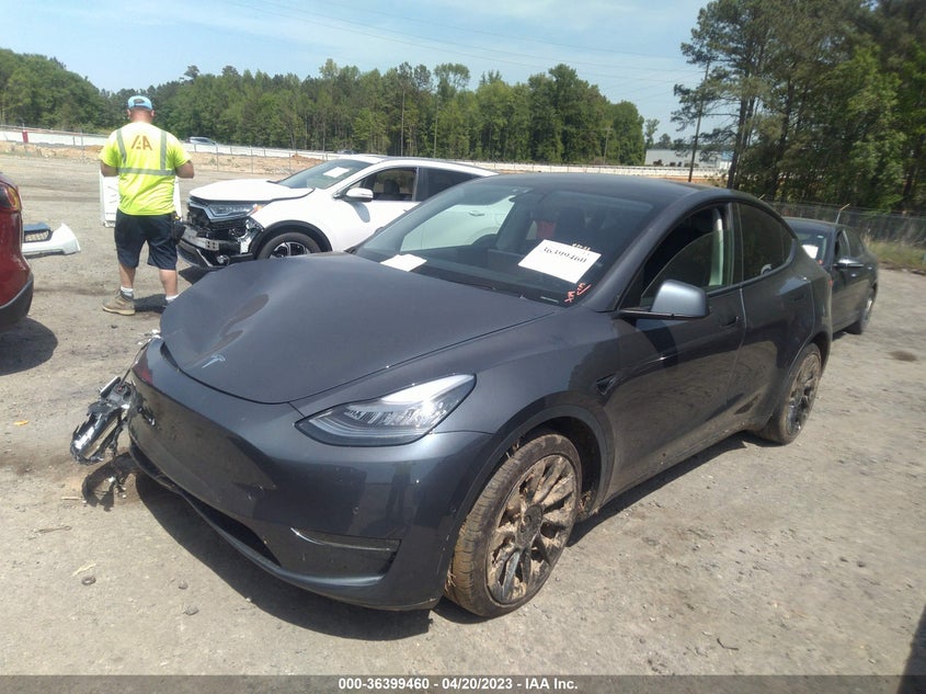 VIN 5YJYGDEE1MF078692 2021 TESLA MODEL Y LONG RANGE