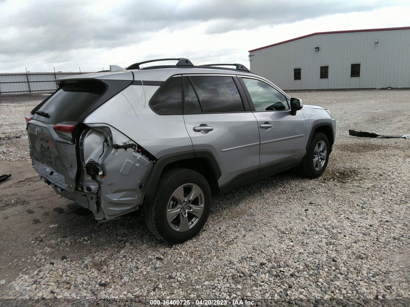 VIN 2T3W1RFV8NW221542 2022 TOYOTA RAV4 XLE