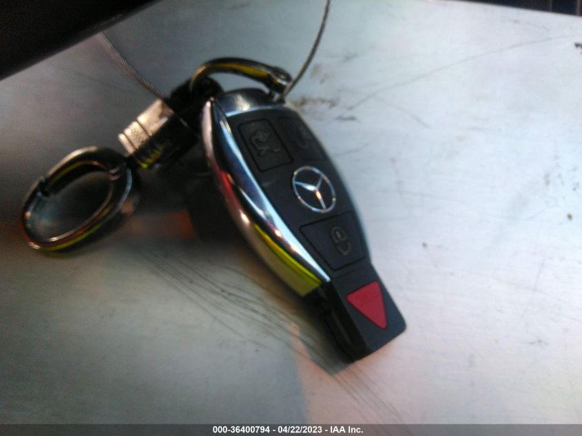 2015 MERCEDES-BENZ C-CLASS C 300 - 55SWF4KBXFU031795