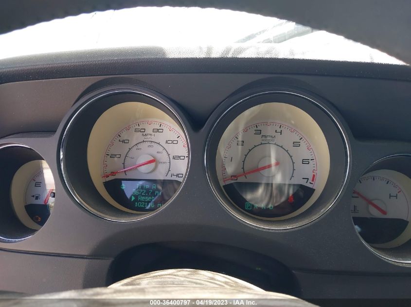 2013 DODGE CHALLENGER SXT - 2C3CDYAG8DH680649