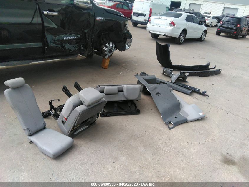 2018 TOYOTA SIENNA XLE AUTO ACCESS - 5TDYZ3DC5JS919988